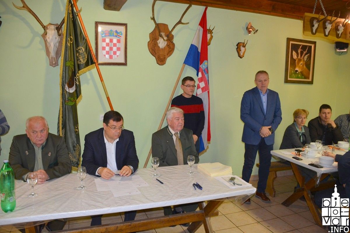 Bjelovarsko-bilogorska županija potpisala ugovor s 39 lovačkih udruga o novčanim potporama za razvoj i unapređenje lovstva na području županije