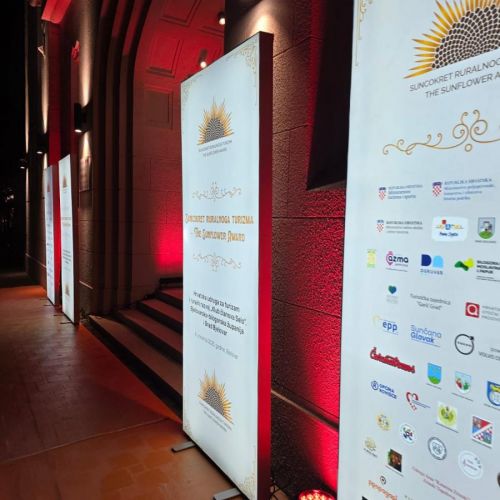 SUNCOKRET RURALNOG TURIZMA 2025. – SREBRO ZA OPĆINU ROVIŠĆE! -  Kategorija: Pametne ruralne zajednice