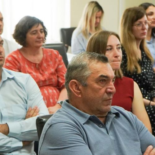 ODRŽANA POČETNA KONFERENCIJA PROJEKTA „VIŠENAMJENSKI CENTAR ROVIŠĆE” I POTPISAN UGOVOR ZA IZVOĐENJE RADOVA