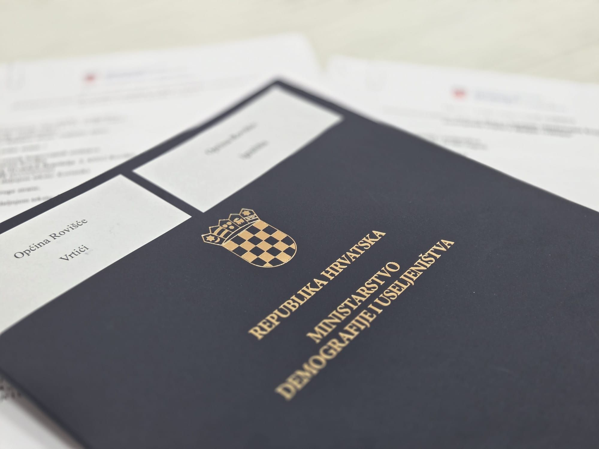 NOVA SREDSTVA ZA VRTIĆE I DJEČJE IGRALIŠTE - OPĆINI ROVIŠĆE ODOBRENO PREKO 75 TISUĆA EURA !